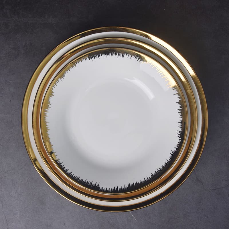 Export cross-border gilt-edged light luxury ceramic soup plate for Western restaurants, hotels, and personal clubs.