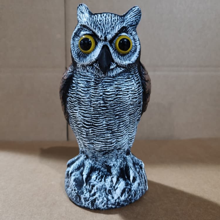 Cross-border Plastic Owl Garden Terrace Ornament, Rodent Repellent Bird Scare Device