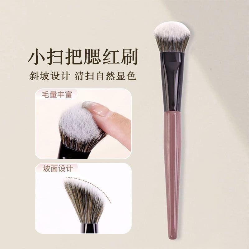 Blush Brush Angled Face Small Sweep Stippling Brush Blush Cream Contour Powder Foundation Brush Portable Makeup Artist Professional Cangzhou