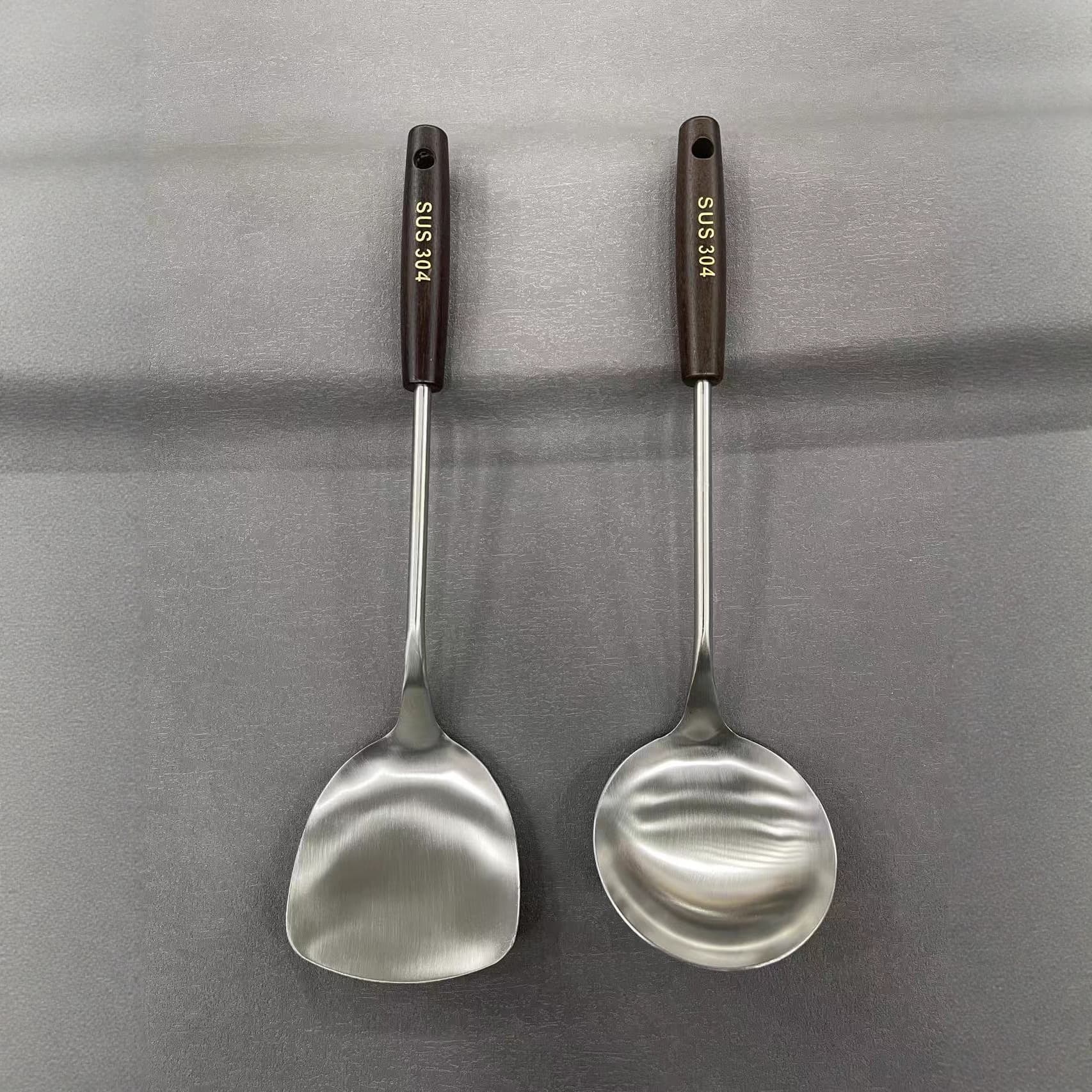 Factory Wholesale Retro 304 Stainless Steel Brushed Wood Handle Spatula Set, Vintage Wooden Kitchen Utensils Soup Spoon Cooking Turner