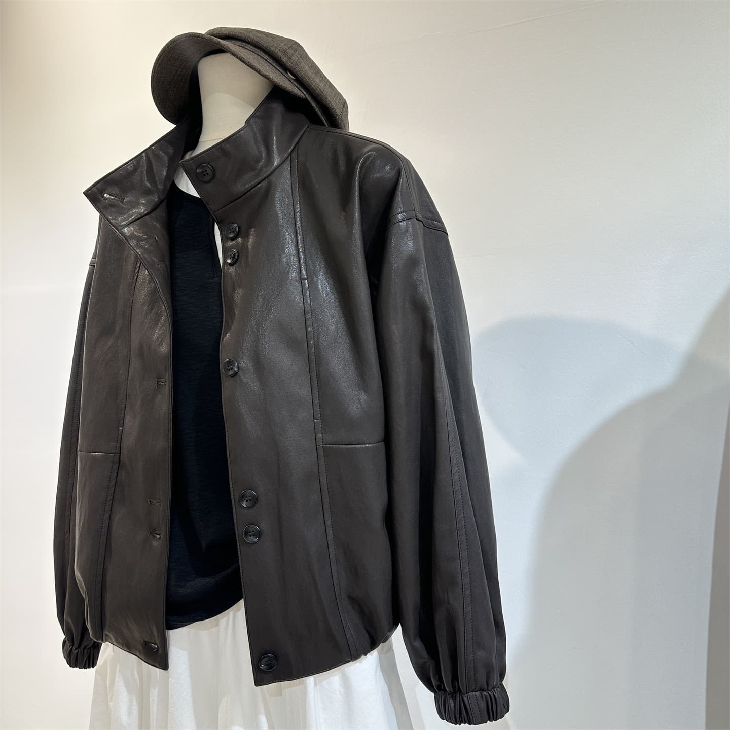 Vintage Brown Faux Sheepskin Leather Jacket for Women 2026 Early Spring New Arrival Elastic Hem Soft PU Short Jacket