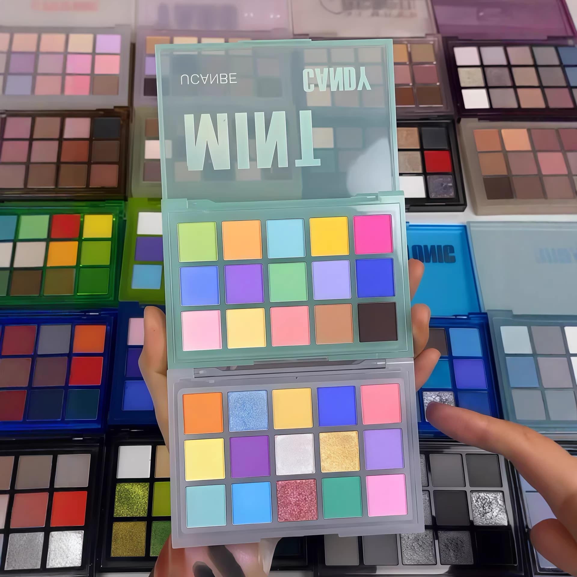 UCANBE 15-color eye shadow series! Macaron eye shadow pearlescent matte dopamine low saturation hot model cross-border