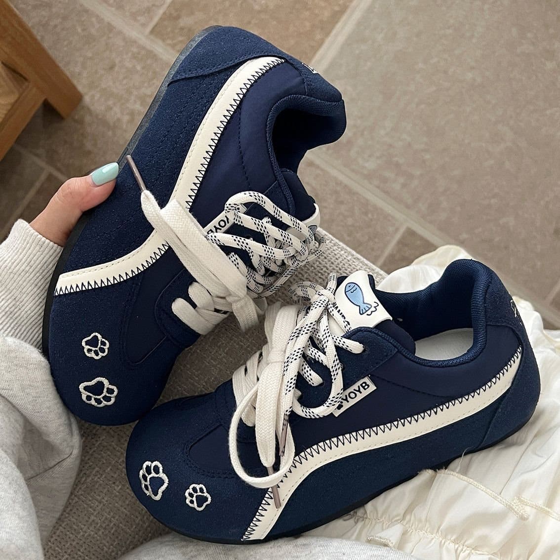 Manbaimo German Training Shoes Women 2025 New Autumn Style Retro Casual Versatile Inner Heightening Thin Sole Sneakers