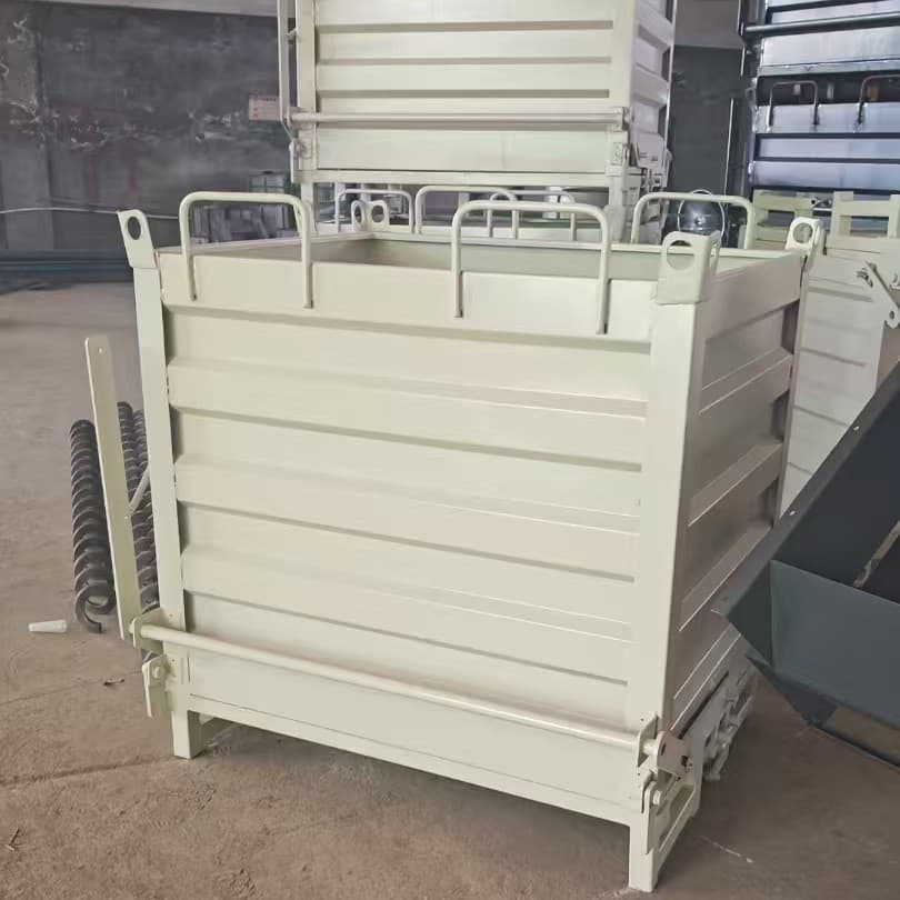 Bottom-opening self-dumping metal turnover box for forklift, heavy-duty chip bin for workshop waste