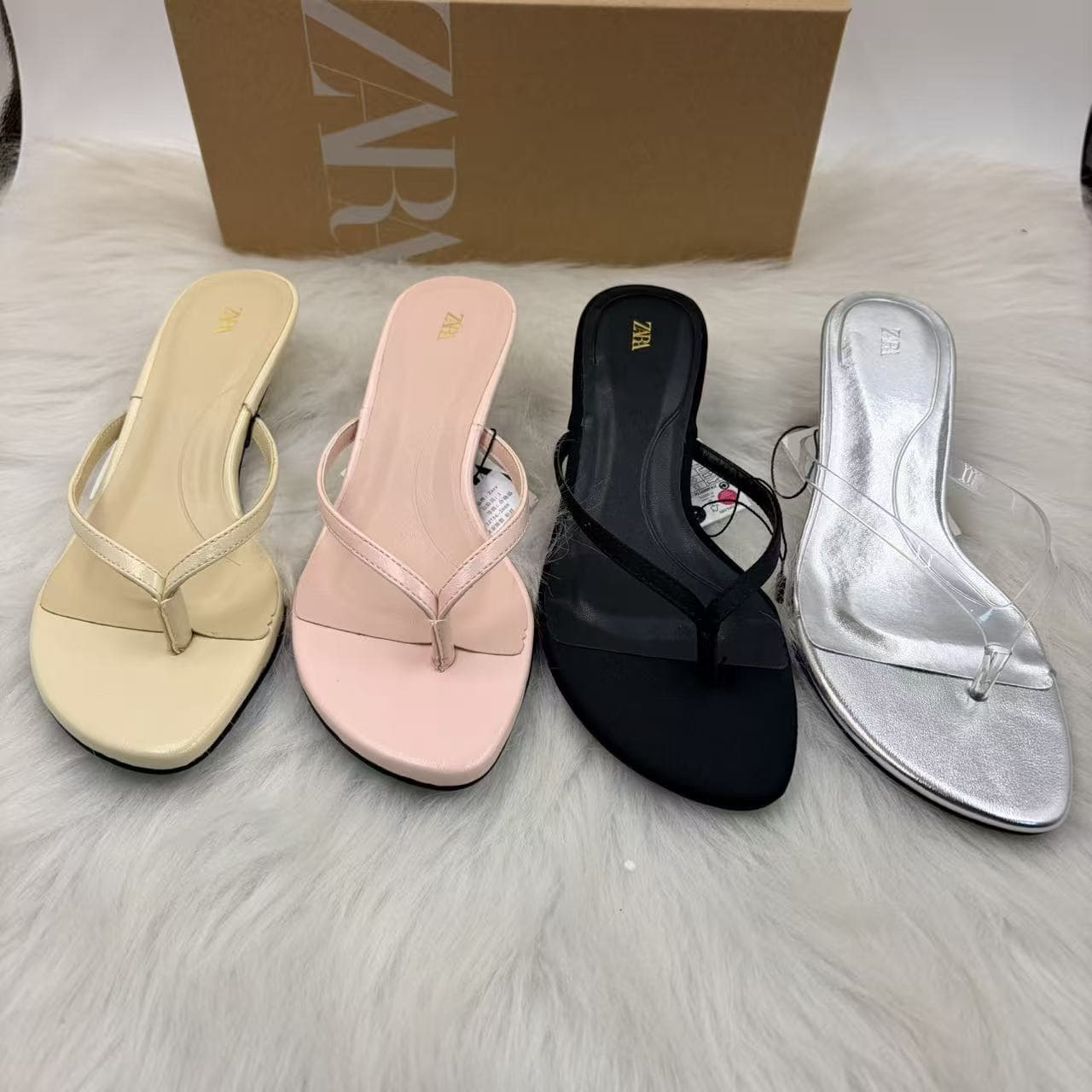 ZA2026 New Comfortable Kitten Heel Versatile Toe-Post Sandals Simple Vacation Style Flip-Flop High Heel Sandals for Women