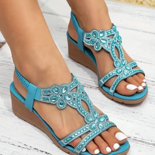 C1302-1 New 2026 Summer Amazon Export Bohemian Wooden Button Comfort Wedge Sandals Drop Shipping