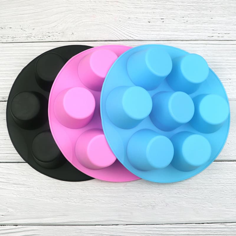 Xingka DIY Baking Tool Large and Small 7-Hole Round Cupcake Mold Soap Making Mold Wholesale