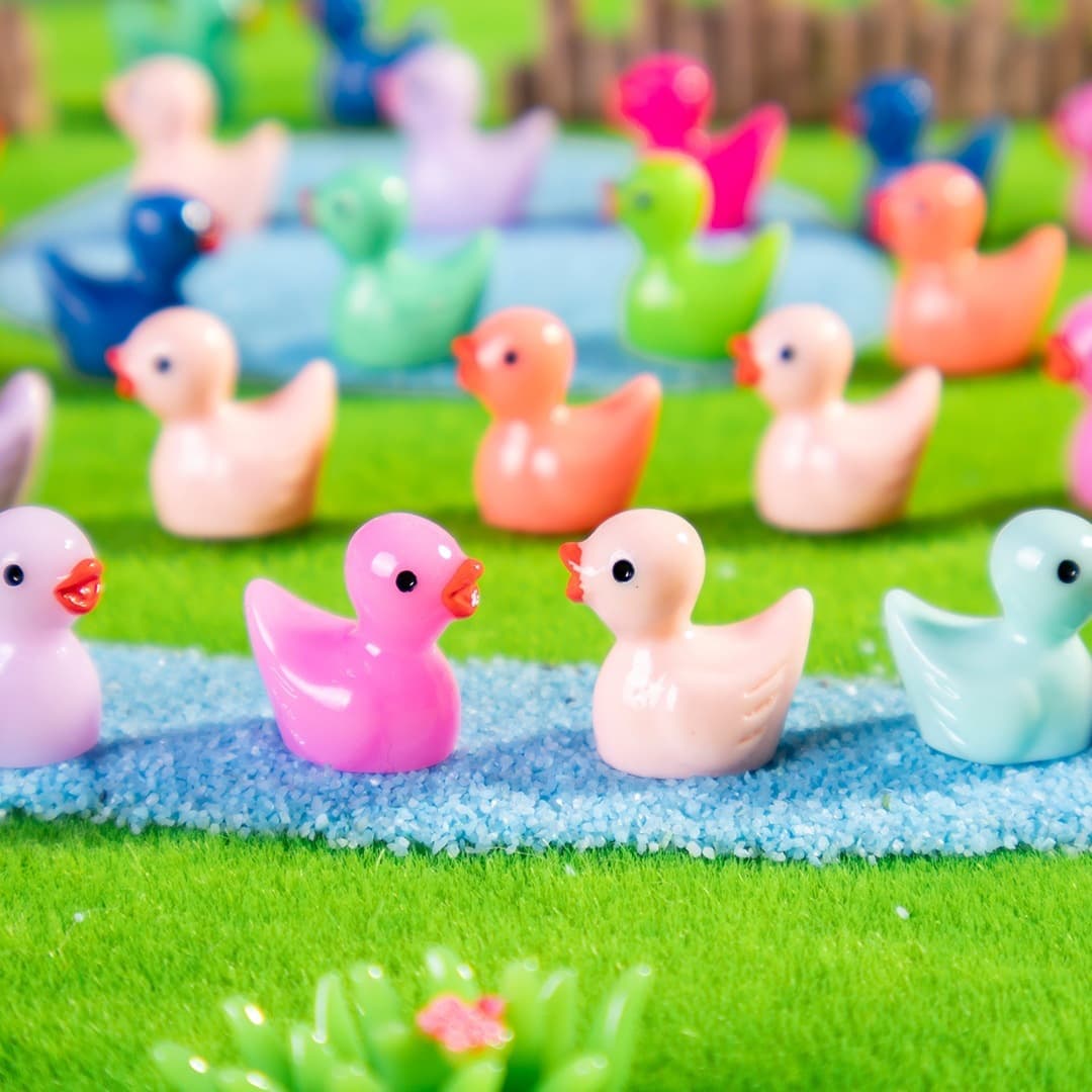Glow-in-the-Dark Colorful Duck DIY Handmade Accessory Resin Figurine Miniature Desktop Decoration Moss Landscape