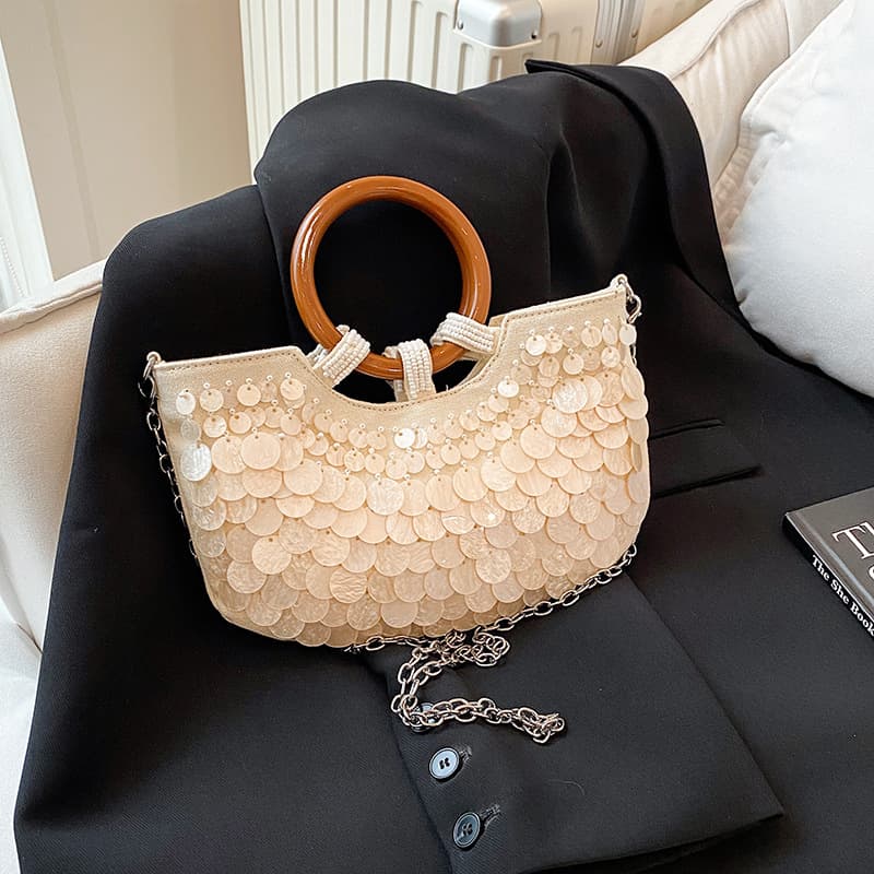 2026 Spring/Summer New Fairy Handmade Shell Bag Wooden Handle Handbag Beach Vacation Chain Single Shoulder Crossbody Bag