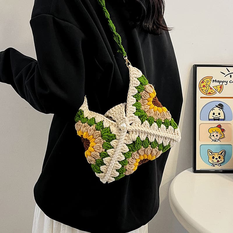 Handmade Crochet Granny Square Sunflower Shoulder Bag Large Capacity Crossbody Bag Finished Product Fresh Knitted Women's Bag