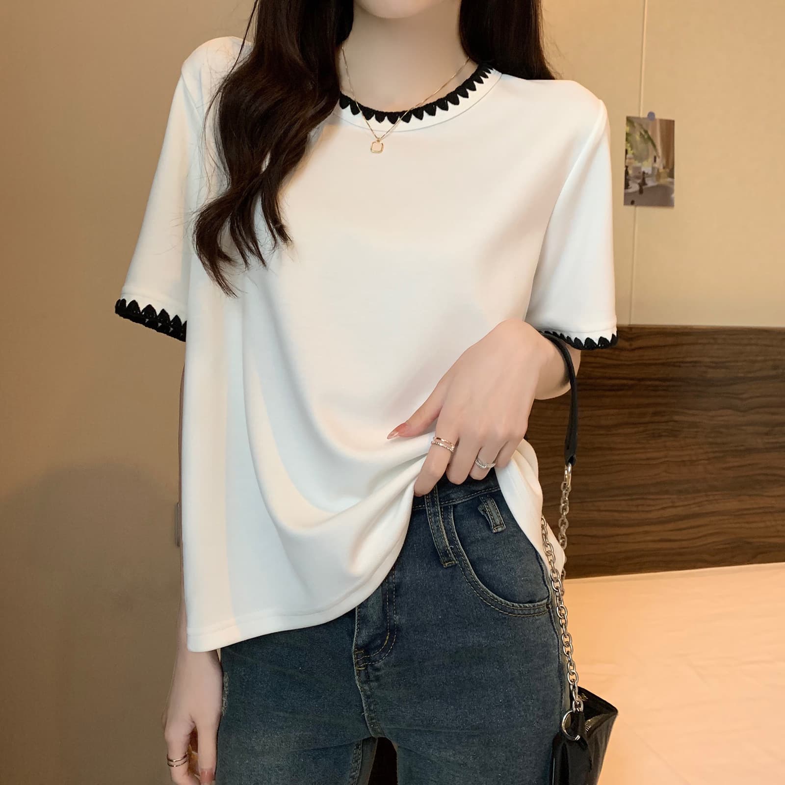 New Summer Plus Size Women's Short Sleeve T-Shirt with Regular Shoulder, Slimming and Tummy-Control Top