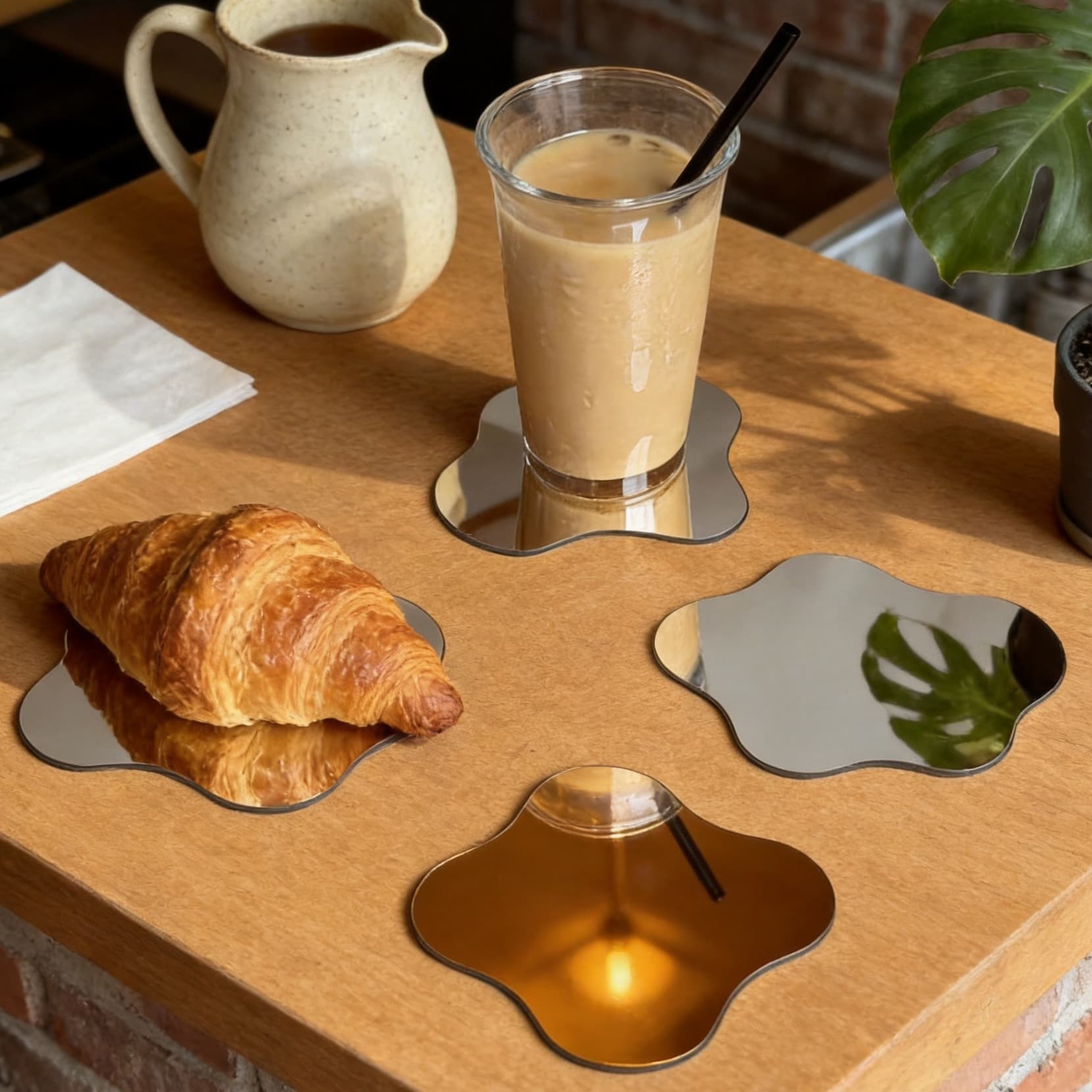 Cross-border Silver Acrylic Mirror Coaster Teardrop Heat Insulation Pad Anti-scald Pad Jewelry Tray Home Decoration