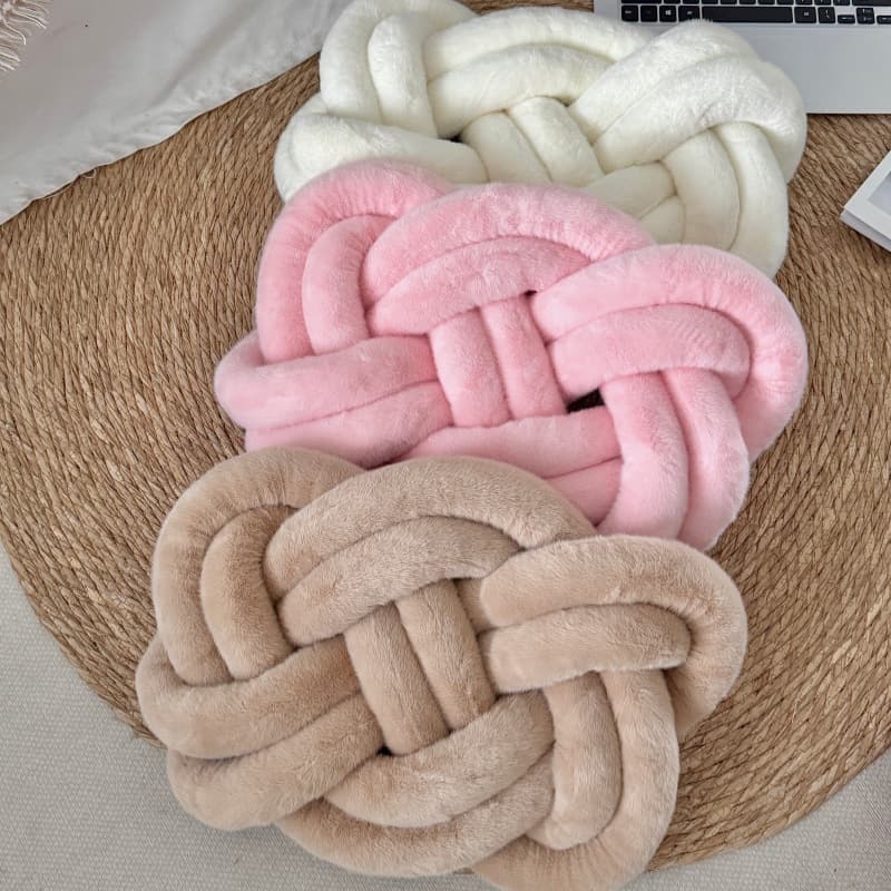 European mink circular eight-figure cushion, chair cushion, sofa pillow, office lying cushion, decorative bay window cushion, cushion for home use