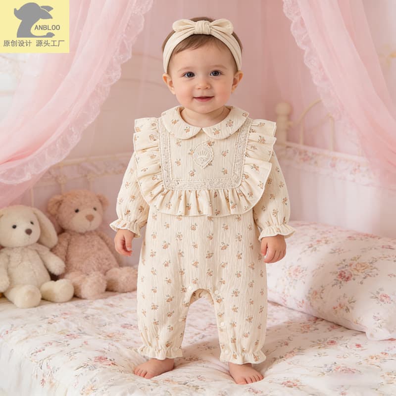 Baby Girls' Jumpsuits, Thickened Warm Clothing for Spring, Autumn and Winter, Newborn Crawling Suits, Long-Legged Cross-Border Apparel