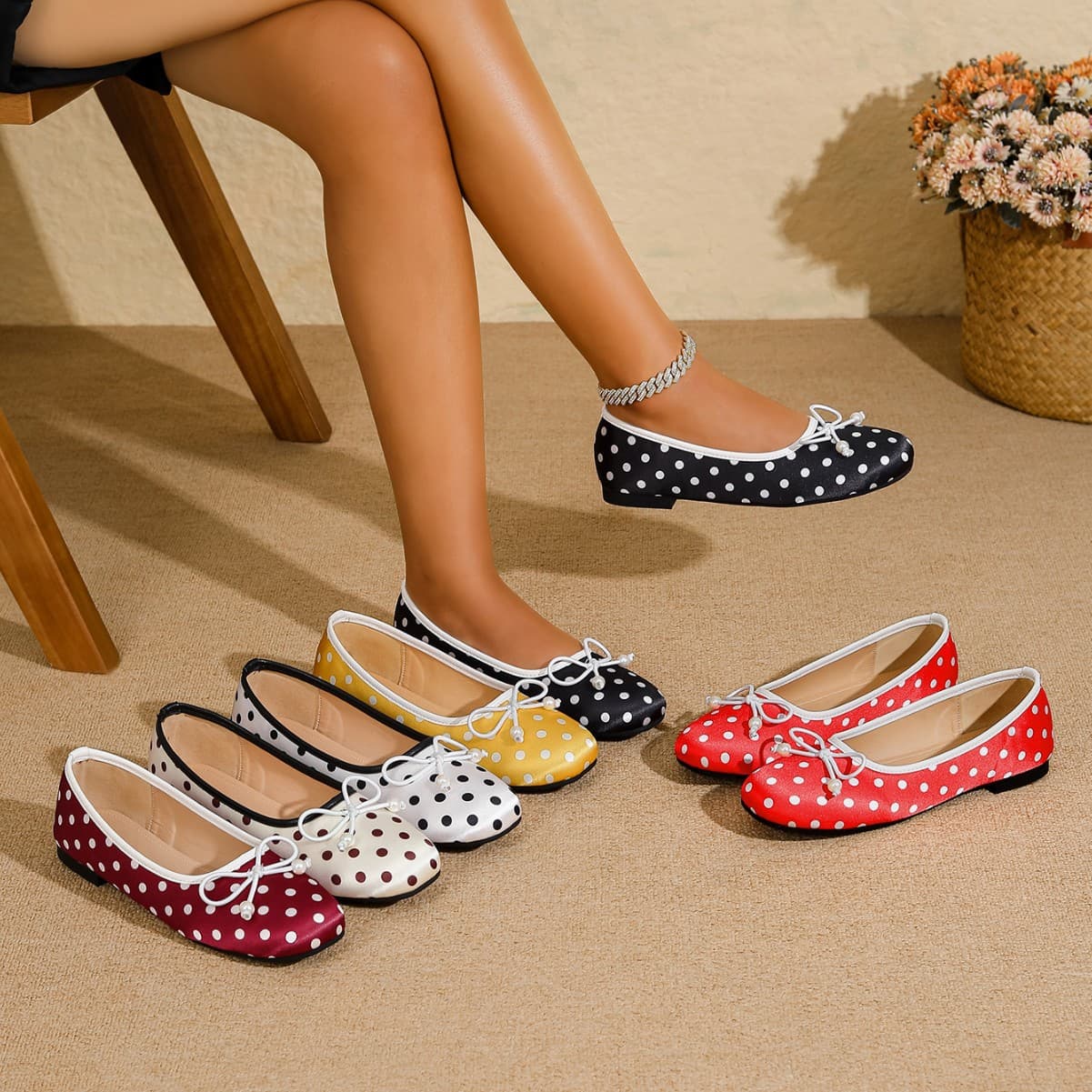 2026 Spring/Summer New European and American Casual Fashion Flat Shoes Polka Dot Bow Soft Sole Plus Size Cross-border Women's Shoes
