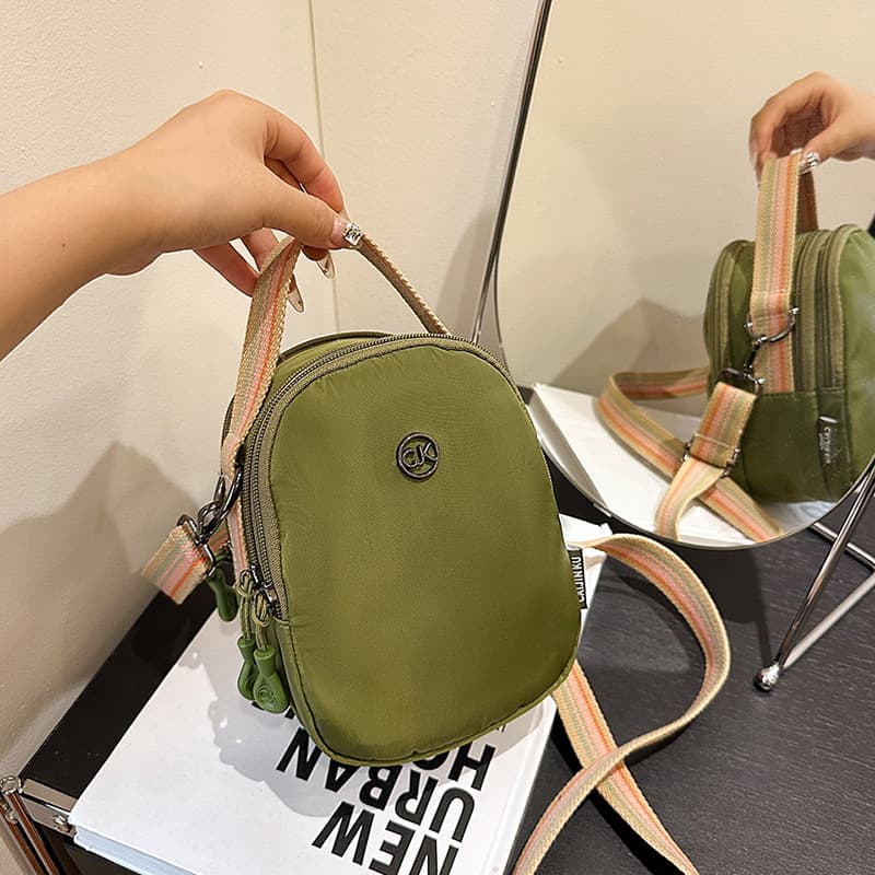 2025 New Mini Crossbody Phone Bag for Women, Ultra-Light Handheld Simple Canvas Small Bag