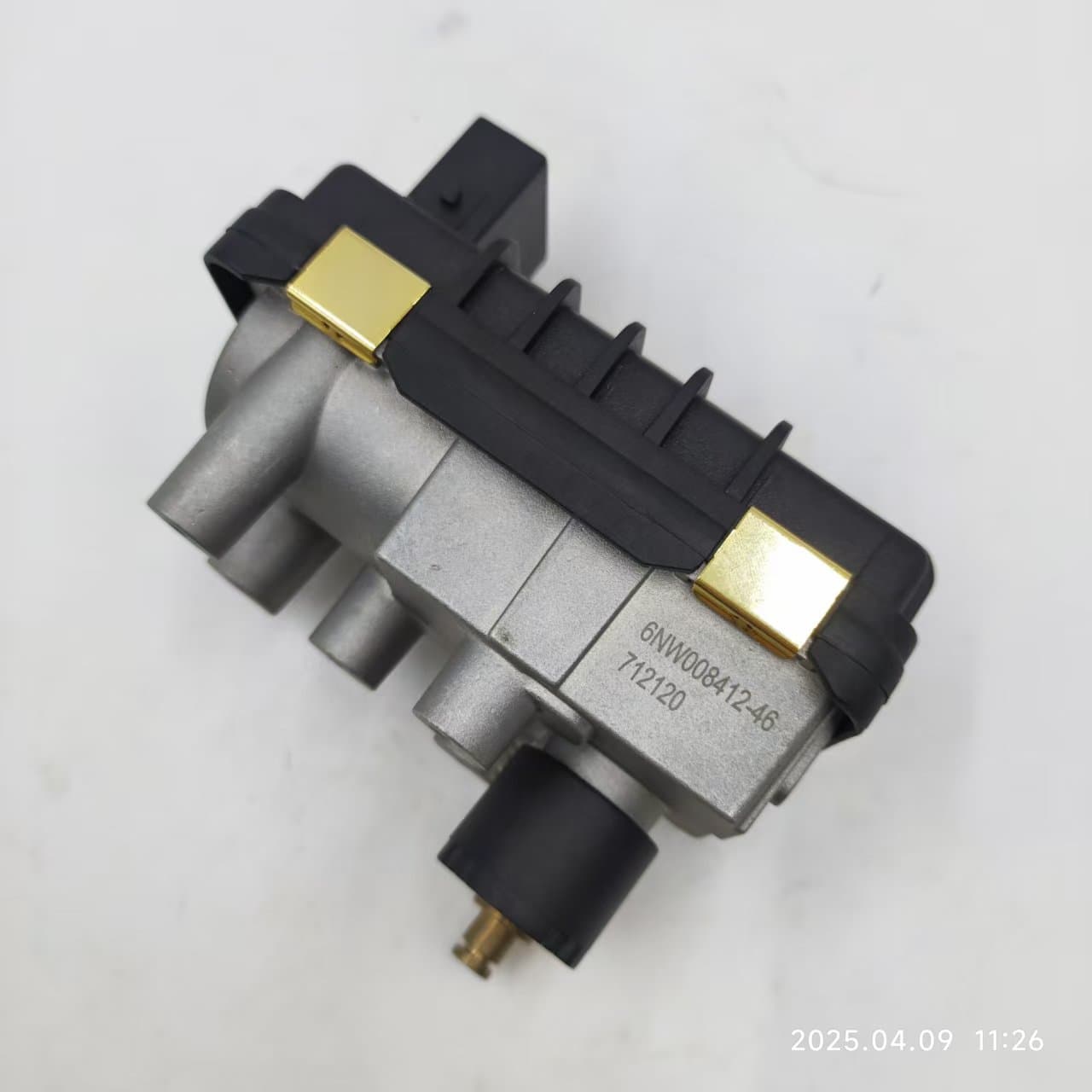 Suitable for Bmw E and Mercedes-Benz C Supercharger Solenoid Valve Actuator 6Nw008412-46 750773-0007