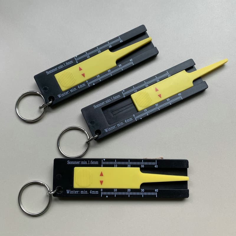 Tire Company Promotional Gift Tire Wear Gauge Car Tire Tread Depth Gauge Keychain Tread Gauge