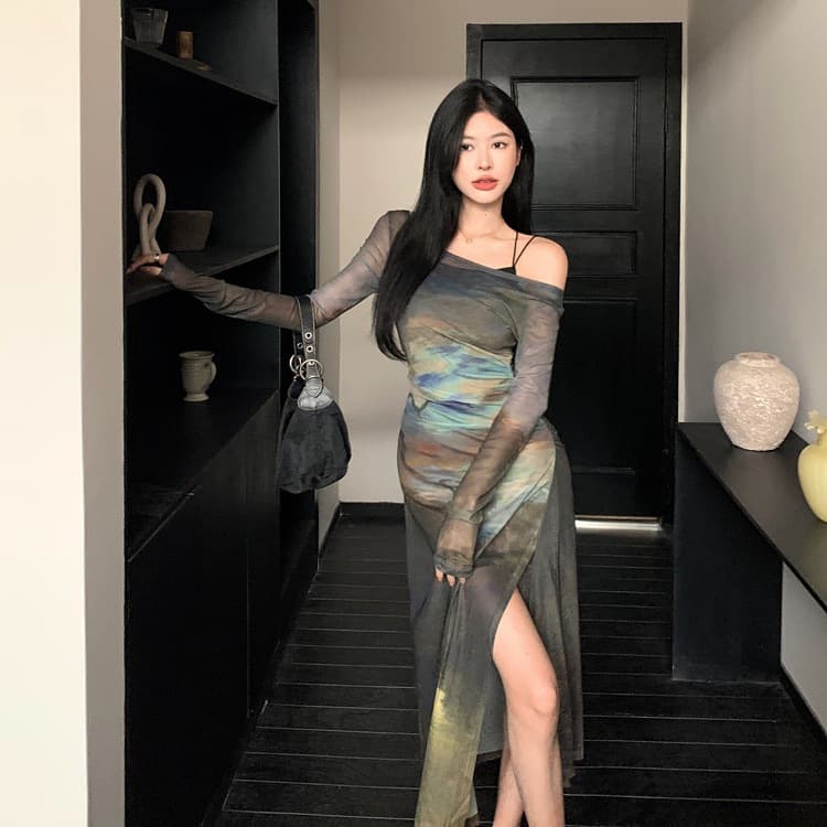 Oil Painting Dress Mesh Holiday Style Suspender Two-Piece Set for Women with Summer Feel and Super Good-Looking Hot Girl Long Skirt