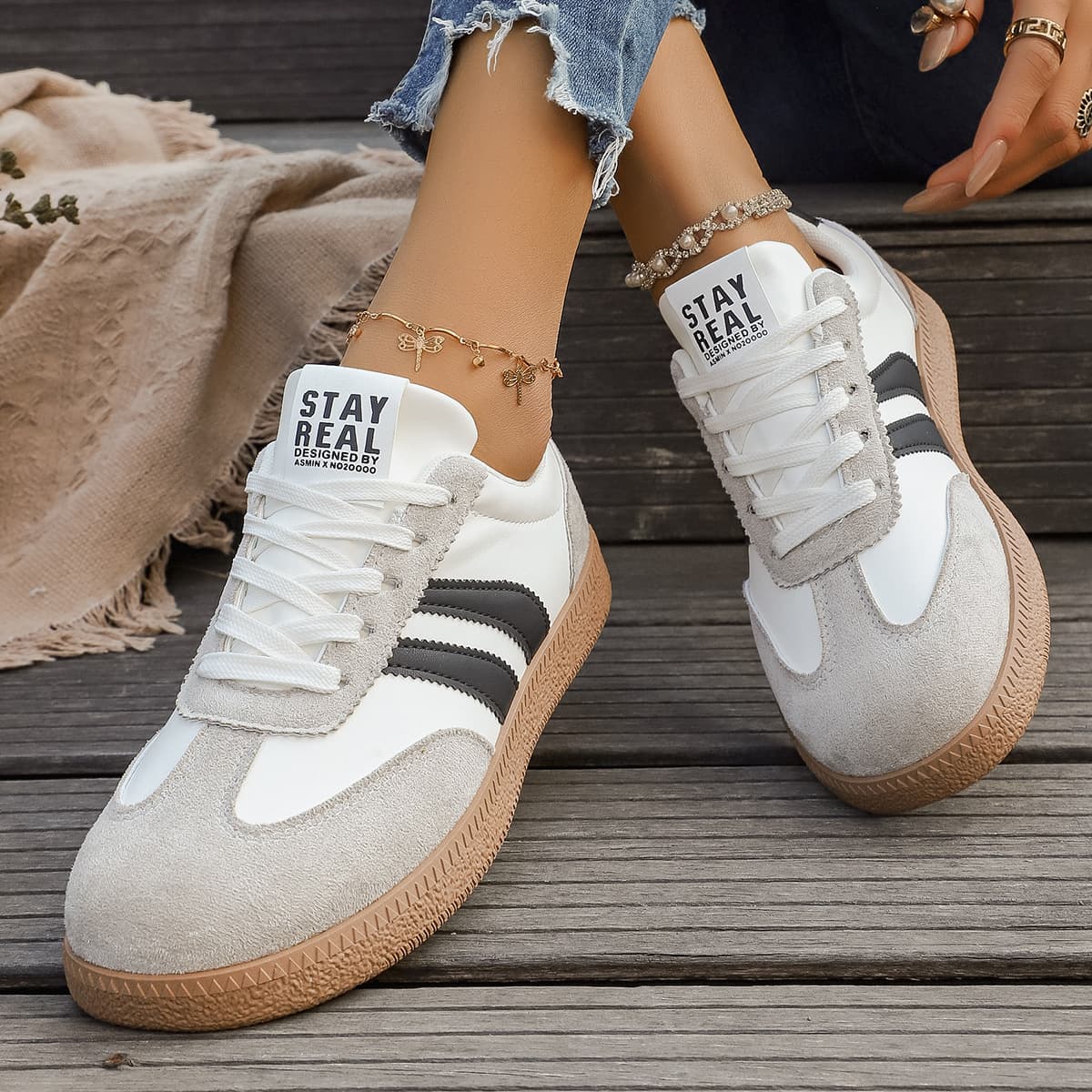 2026 Spring/Autumn New Casual Sneakers for Women, Cross-border Large Size Retro German Army Trainers, Board Shoes, Women's Cross-border