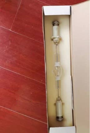 Philips 1800W Dual-End Metal Halide Lamp, Model: MHN-SA 1800W/956