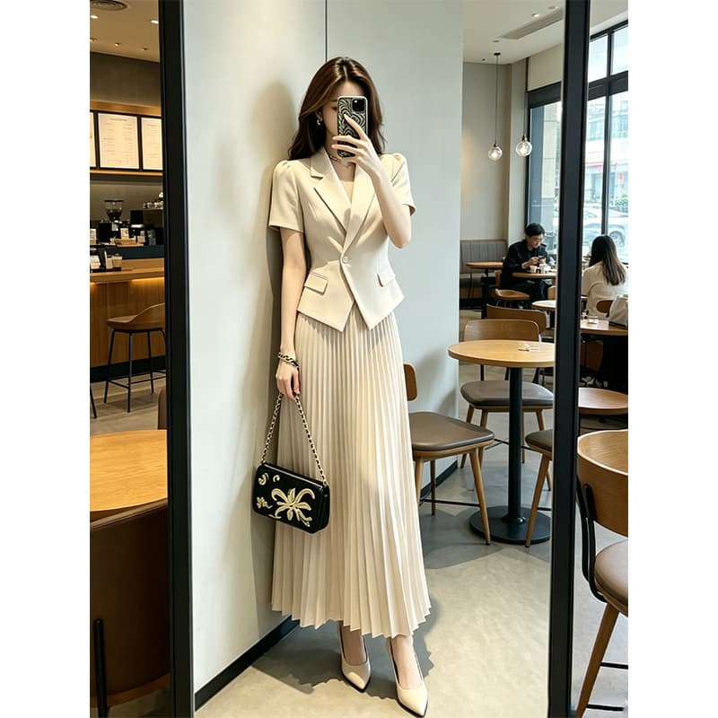 Premium Summer New Plus Size Thin Short Sleeve Pleated Skirt Set for Women, Korean Style Office Two-Piece 2676