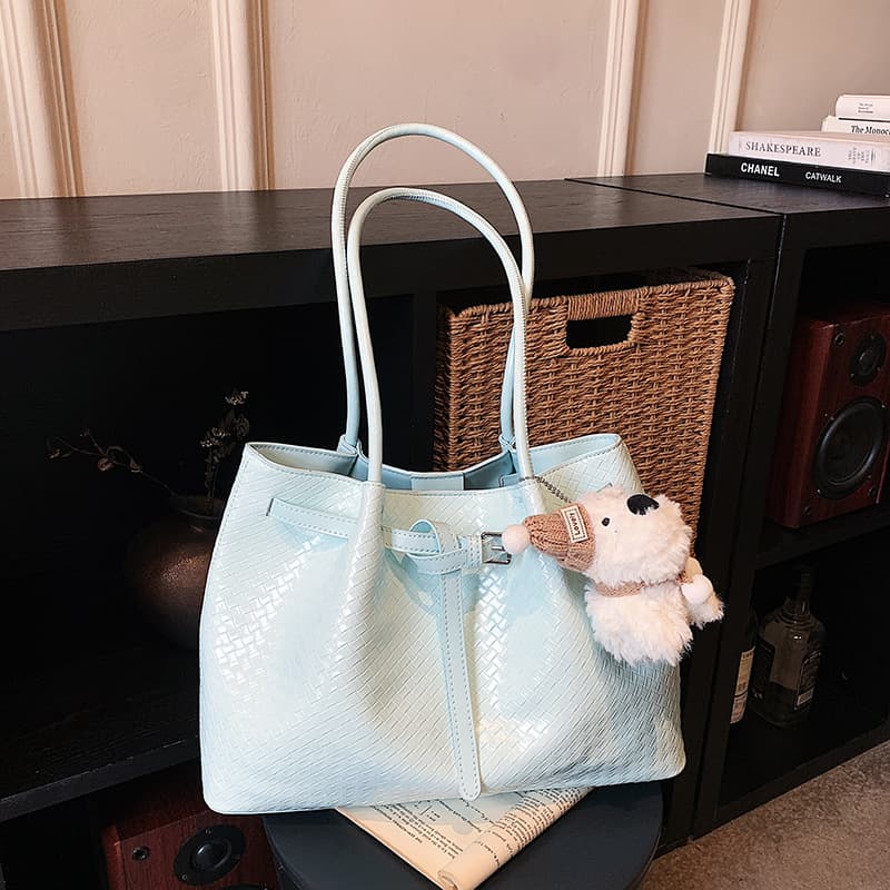 Cross-border Pink Woven Large-Capacity Tote Bag for Women 2026 New Style Niche Premium Feel Commuter Shoulder Bag