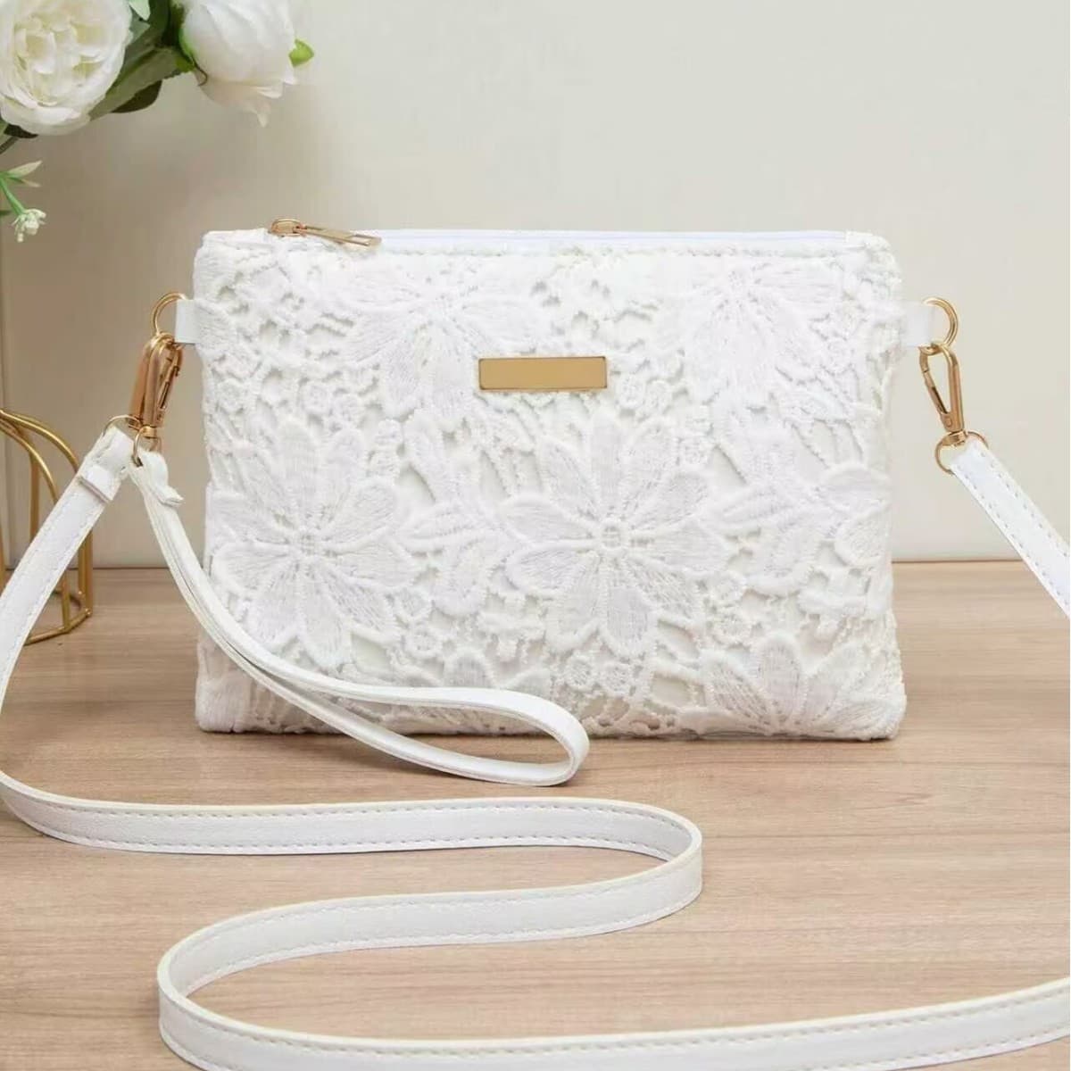 Large Capacity Bag Women 2026 New Simple Shoulder Bag Fashion Bucket Lady Work Commute Tote Bag
