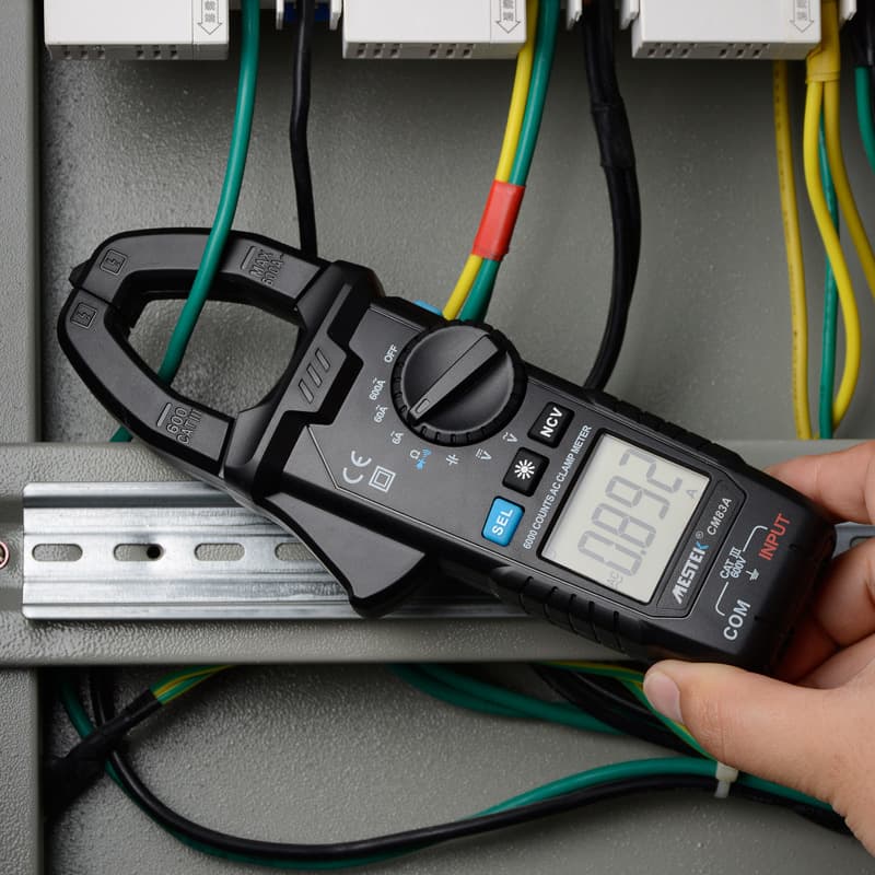 CM83A Digital Clamp Meter Multimeter High Precision Clamp Meter Electrical Maintenance Current Tester Digital Display Capacitance Clamp Meter