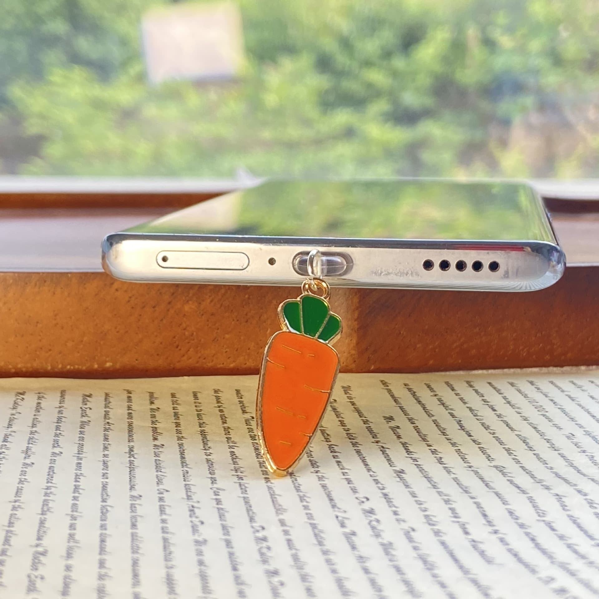 Sunny Daisy Orange Series Dust Plug Type-C New Year Tablet All-in-One Anti-Clog Earphone Android