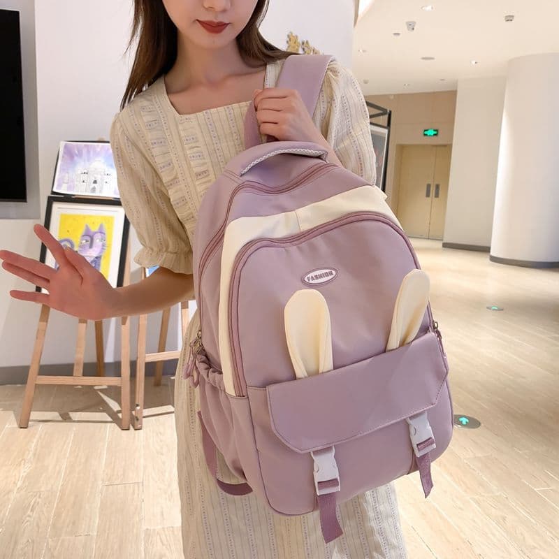 New style backpack for girls, grades 3-6, large capacity, waterproof and ultra-lightweight, perfect for junior and senior high school students.