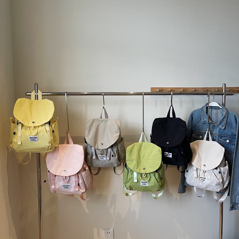 Color-Block Backpack Large Capacity Student Backpack Lightweight Versatile Waterproof Backpack Trendy Unisex Outdoor Backpack