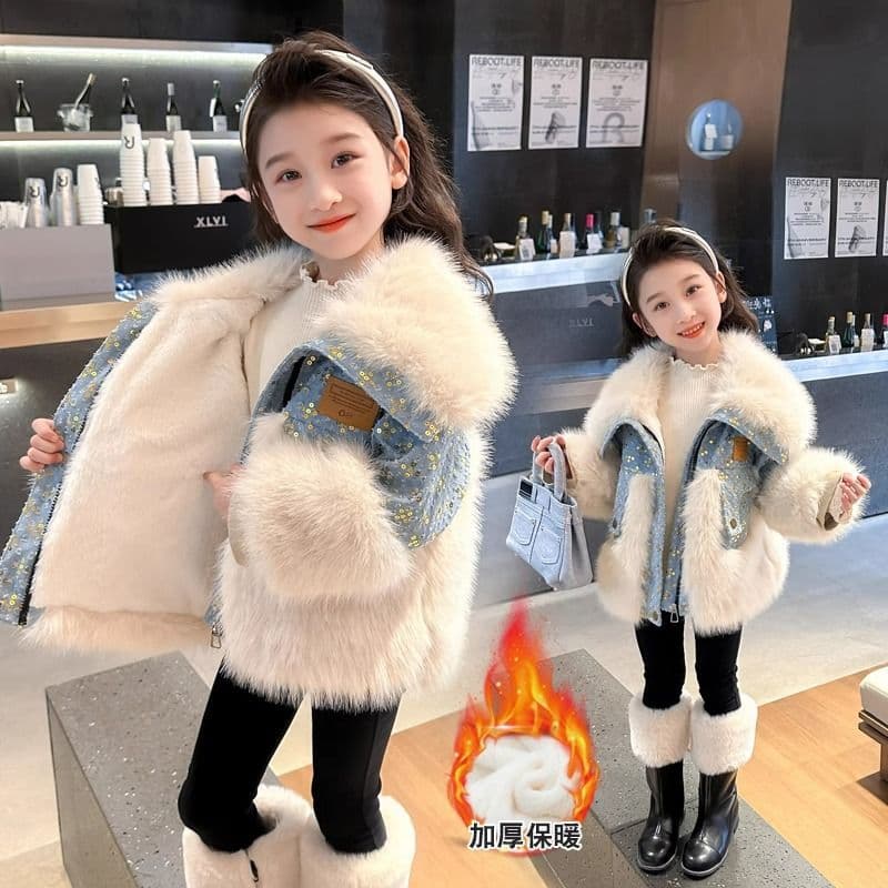 Girls Faux Fur Lined Thickened Denim Jacket 2024 New Winter Children's Cotton Coat Baby Winter Fashion