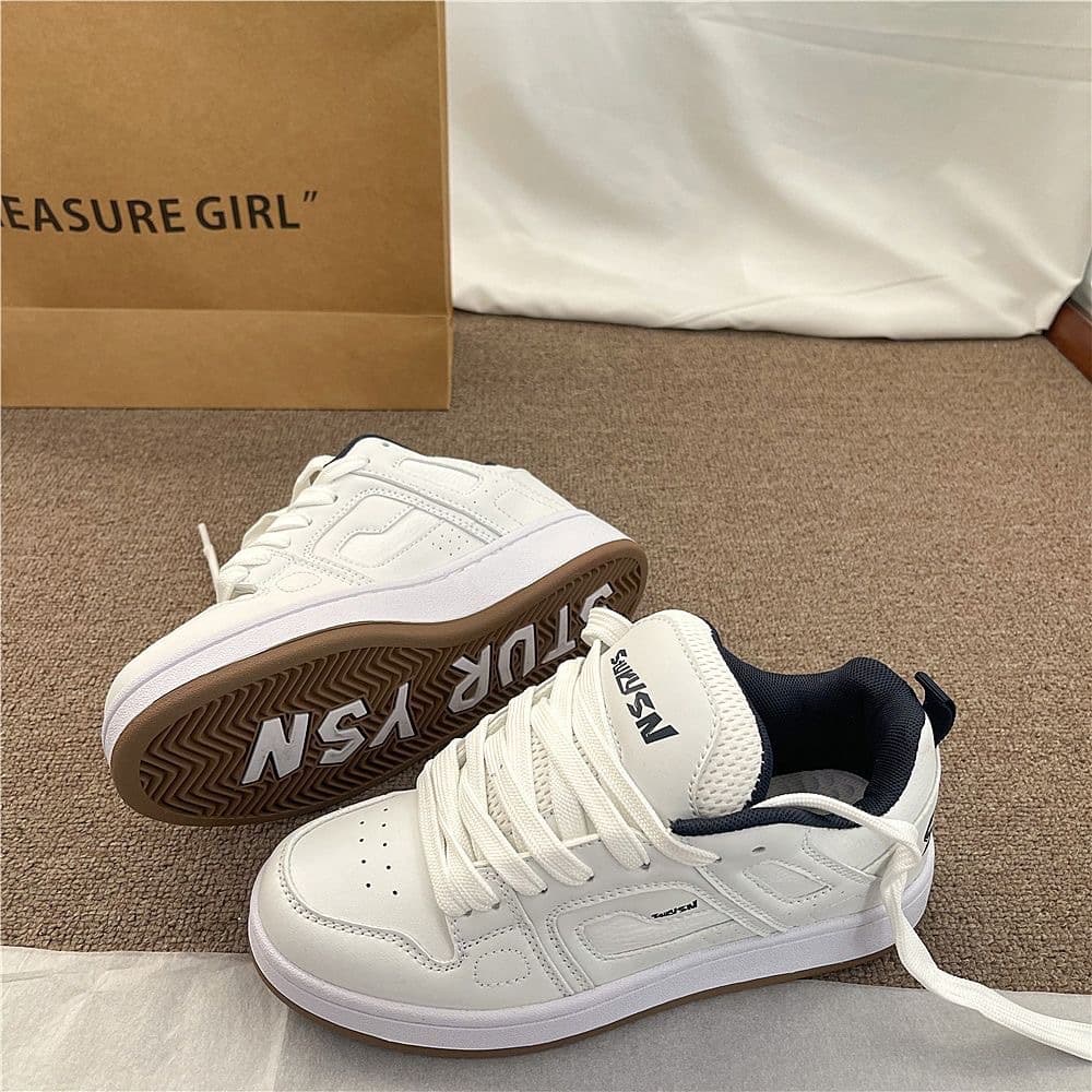 Korean style fashionable casual niche retro American trendy loaf shoes women's ins versatile student thick-soled lightweight sneakers