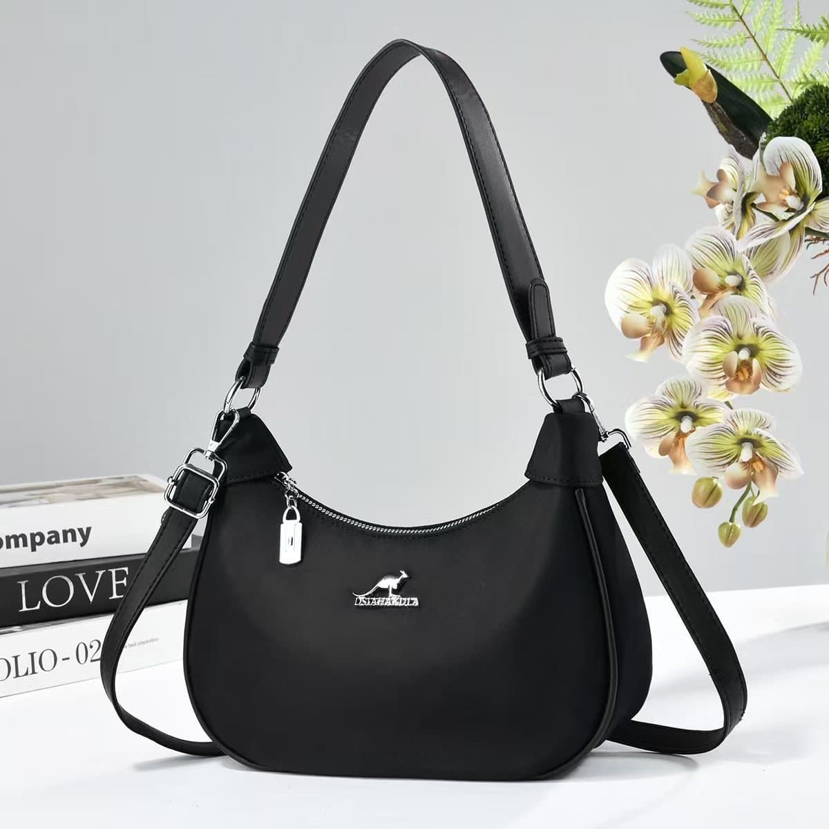 Cross-border simple 2026 new Oxford cloth versatile trendy retro armpit bag high-end internet celebrity ladies crossbody bag