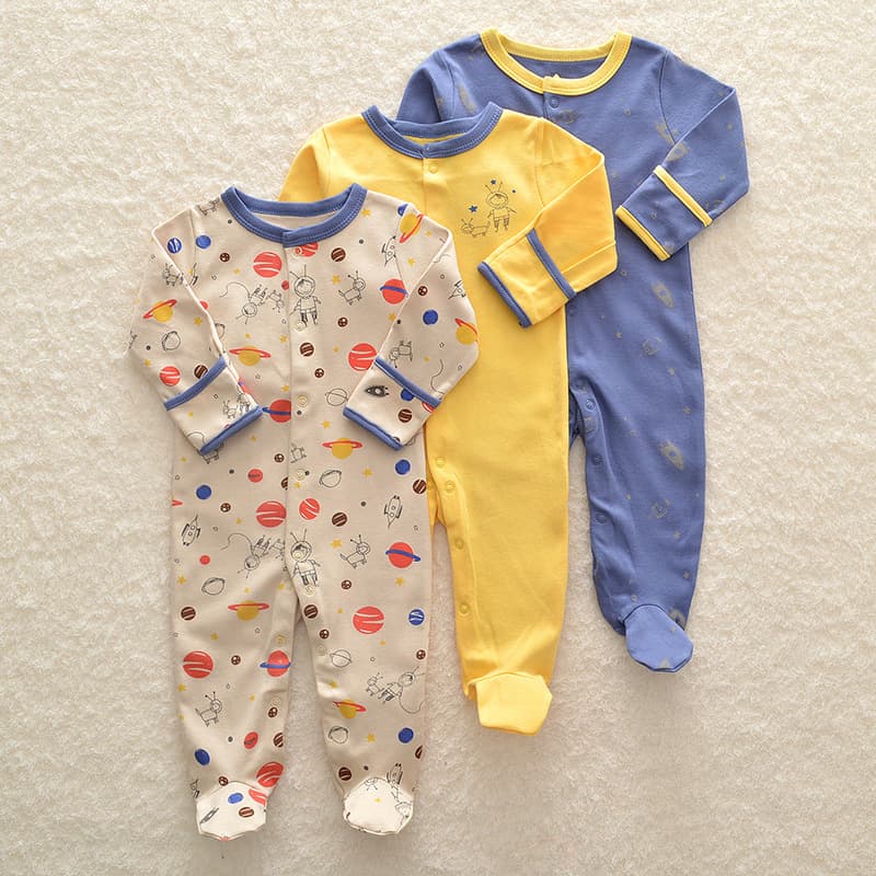Spring and Autumn foreign trade children's clothing infant jumpsuit long-sleeved foot-covering romper baby gift box three-piece cross-border wholesale