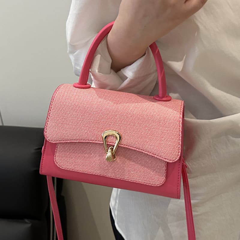 Top-Grain Vegetable-Tanned Leather Bag for Women, Crossbody Shoulder Bag, Casual Flap Design, Solid Color, Large Capacity, Handbag with Lock
