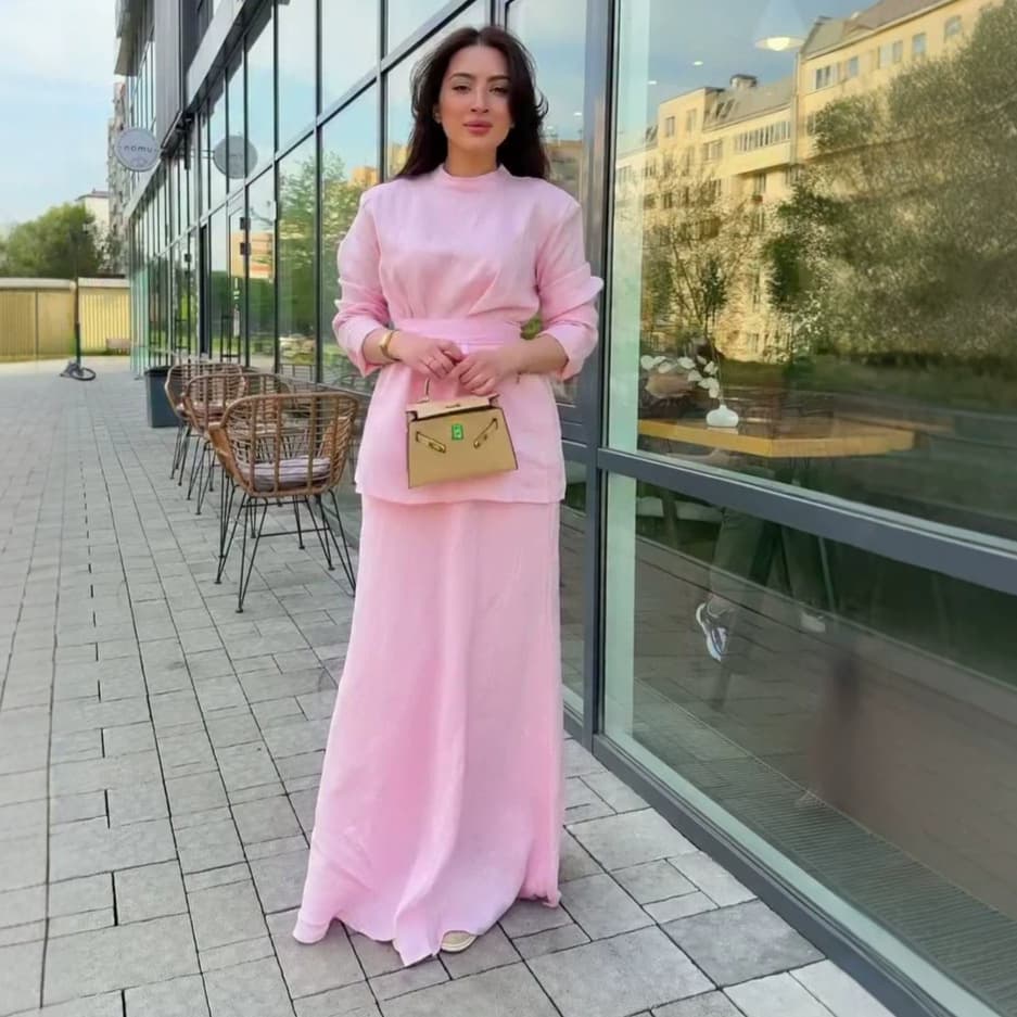 European and American cross-border independent station foreign trade autumn and winter new women's half turtleneck long-sleeved tops high-waisted casual skirt suit