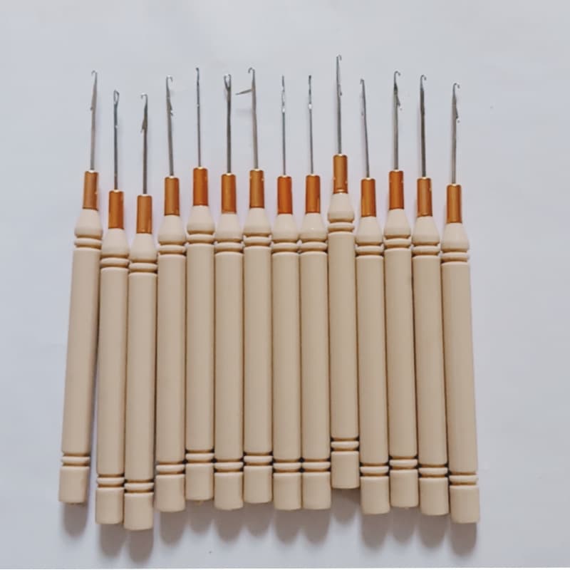 Wholesale hair extension tools crochet hooks wooden handle crochet hooks for hair extensions wig crochet hooks wooden handle crochet hooks