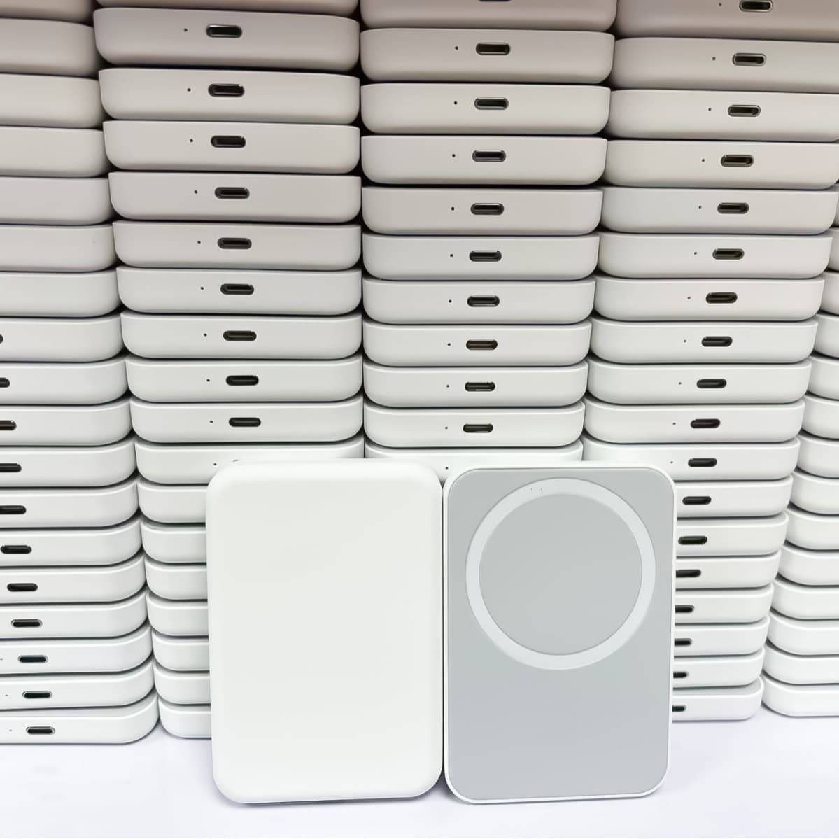 Suitable for Apple Magnetic Wireless Mobile Power Bank, Compatible with MagSafe Wireless Charging Power Bank 5000mAh