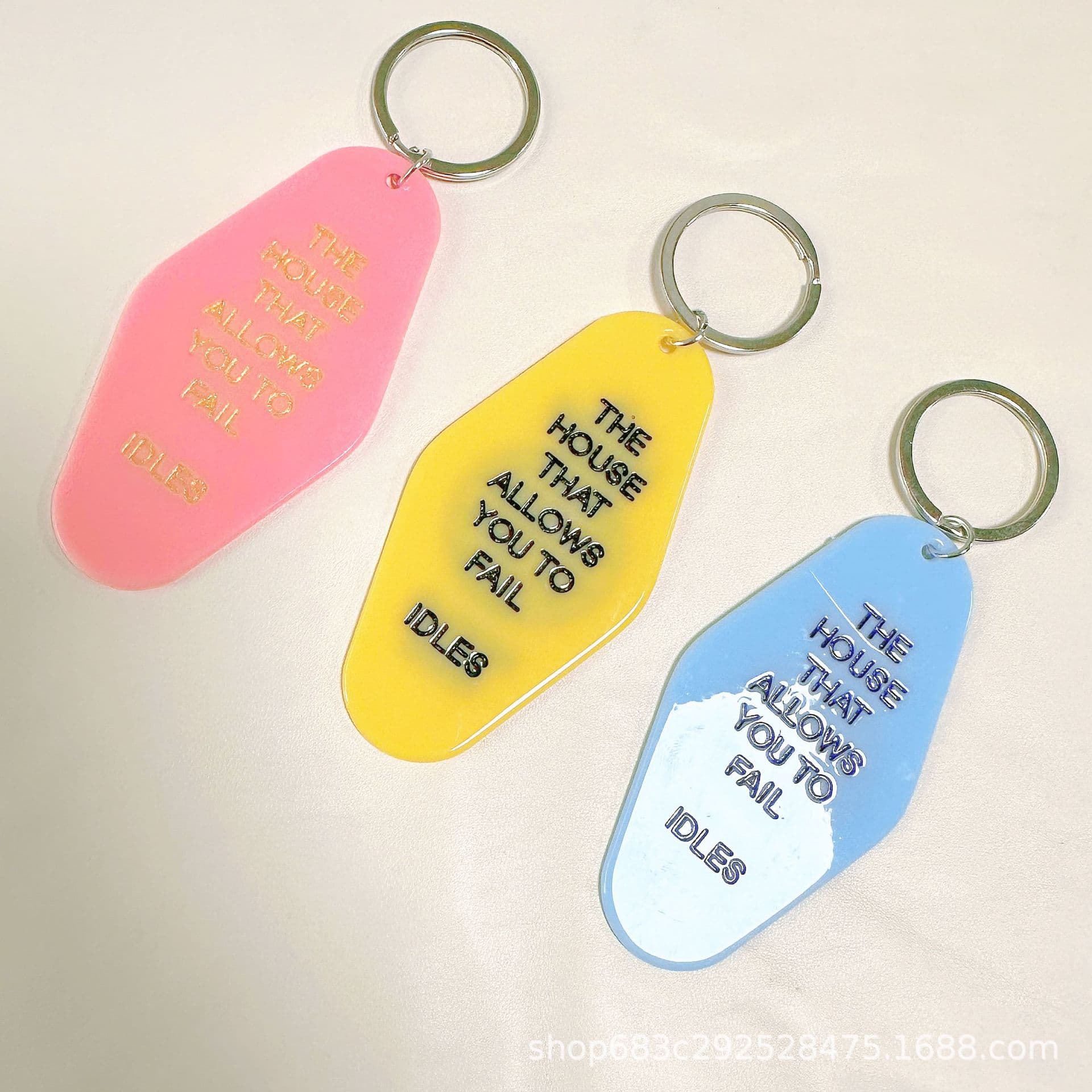 Cross-border Room Card Keychain Plastic Luggage Tag Vintage Motel Acrylic Accessories Pendant Number Plate