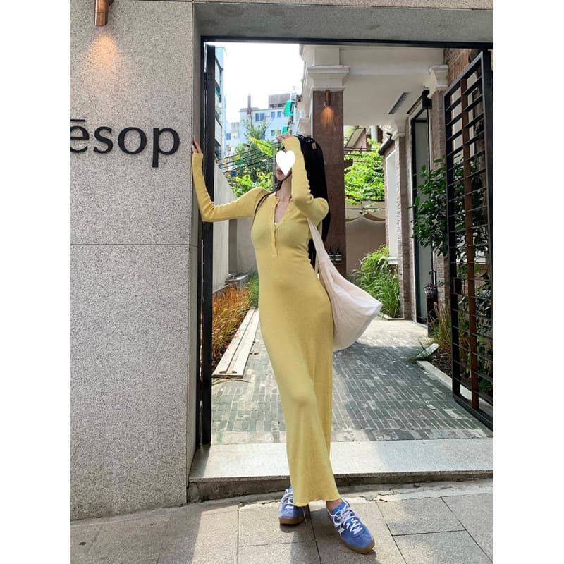 Original Design】Cozy Fall/Winter Long-Sleeve Bodycon Slim-Fit Dress, Stylish Yellow Flattering Inner Dress