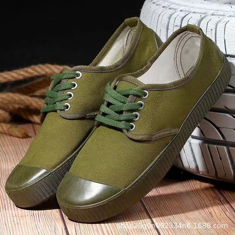 Men's Liberation Shoes, Wear-Resistant and Breathable Training Shoes, Work Safety Shoes for Construction Sites, Rubber Shoes for Farm Work