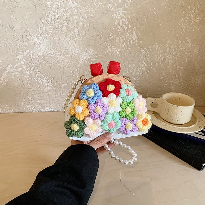Pearl Flower Bag 2026 New Cute Children's Bag Crossbody Bag Small Fresh Beaded Coin Purse Fashion Lipstick Bag