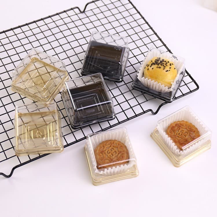 Transparent Blister Box Round Gold/Black Egg Yolk Pastry Food-Grade PP Moon Cake Holder Snow Skin Mooncake Packaging Box 50 Pieces
