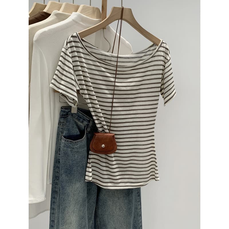 European Style Draped Collar Striped Short Sleeve T-Shirt for Women, Summer 2026 New Trendy Thin Off-Shoulder Korean Style Beautiful Top