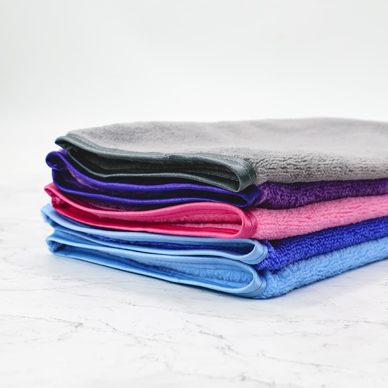 Ultra-Fine Fiber Bath Gloves with Flannel Softness, Reusable Mitt Washcloth for European-Style Hand Washing and Makeup Removal