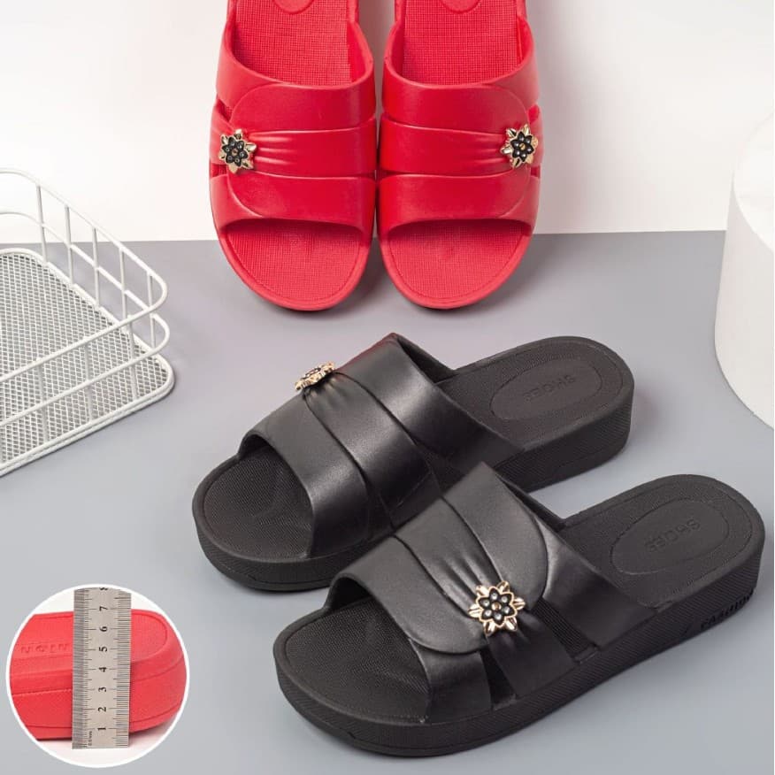 Wuchuan Women's Slippers Red-Black Solid Color Thick Sole Slippers for Women Indoor Outdoor Mid-Heel Women's Slippers
