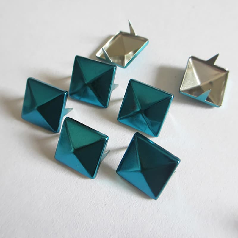 Colorful Studs, Fluorescent Square Claw Nails, DIY Cap Studs, Two-Prong Nails, Square Rivets, Pyramid Square Claw Buckles