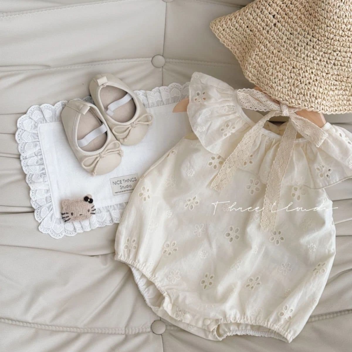 Summer new baby girl summer princess harem 100-day thin embroidered hollow backless harem